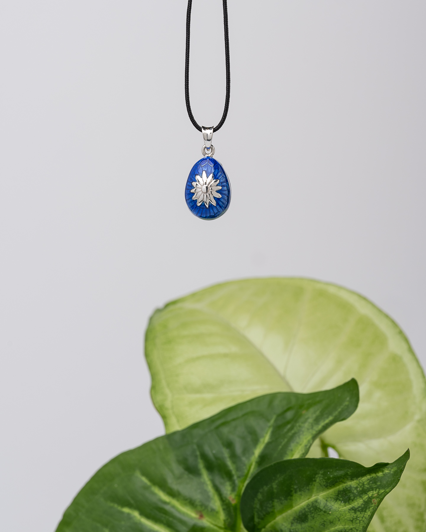 Αυγουλάκι Μενταγιόν Ασήμι 925 με Διαφανές Σμάλτο & Διακοσμητικό Στοιχείο – Με Κορδόνι - Image 10