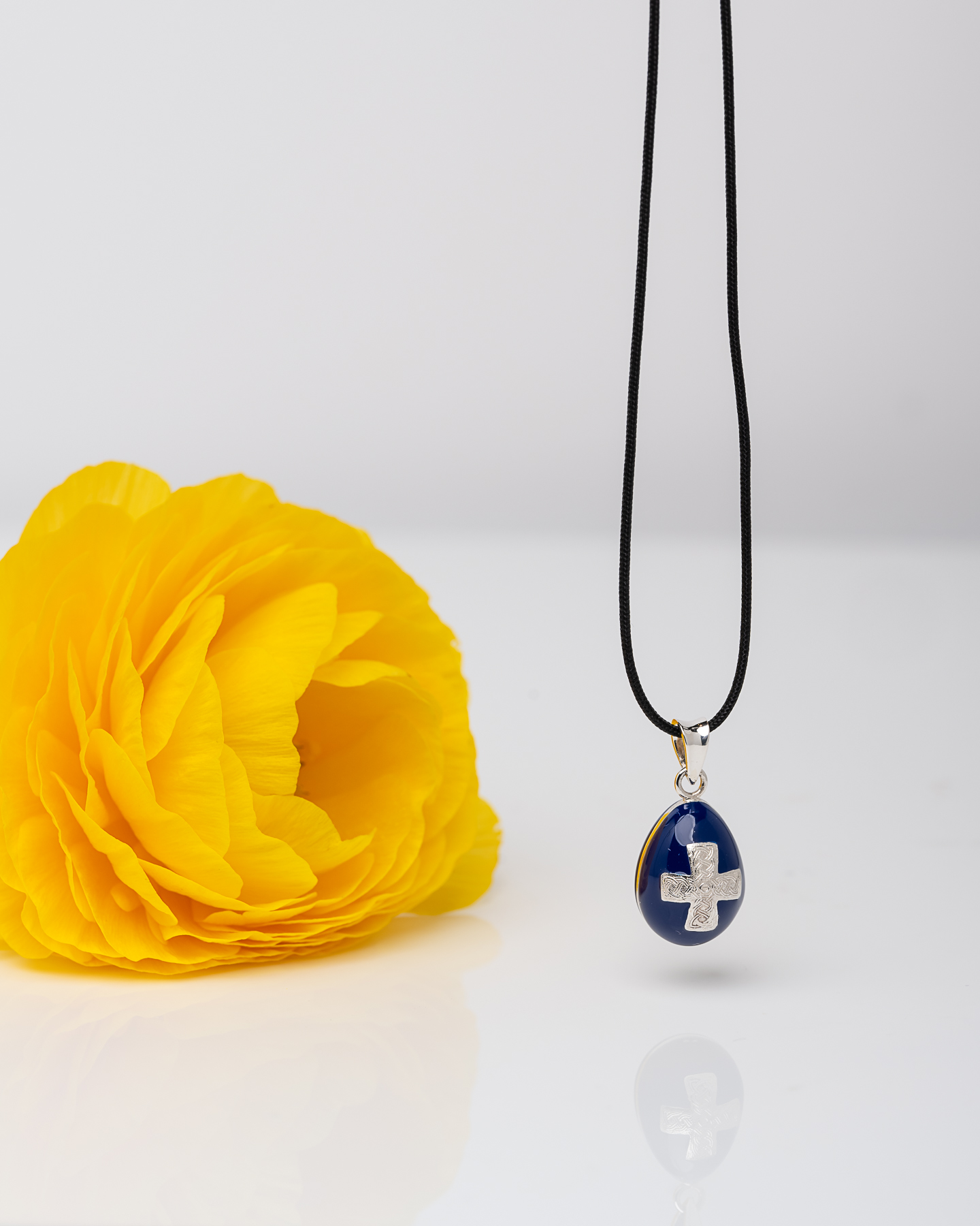 Αυγουλάκι Μενταγιόν Ασήμι 925 με Διαφανές Σμάλτο & Διακοσμητικό Στοιχείο – Με Κορδόνι - Image 6